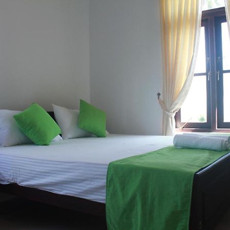 Queens Airport Residence Negombo Luaran gambar
