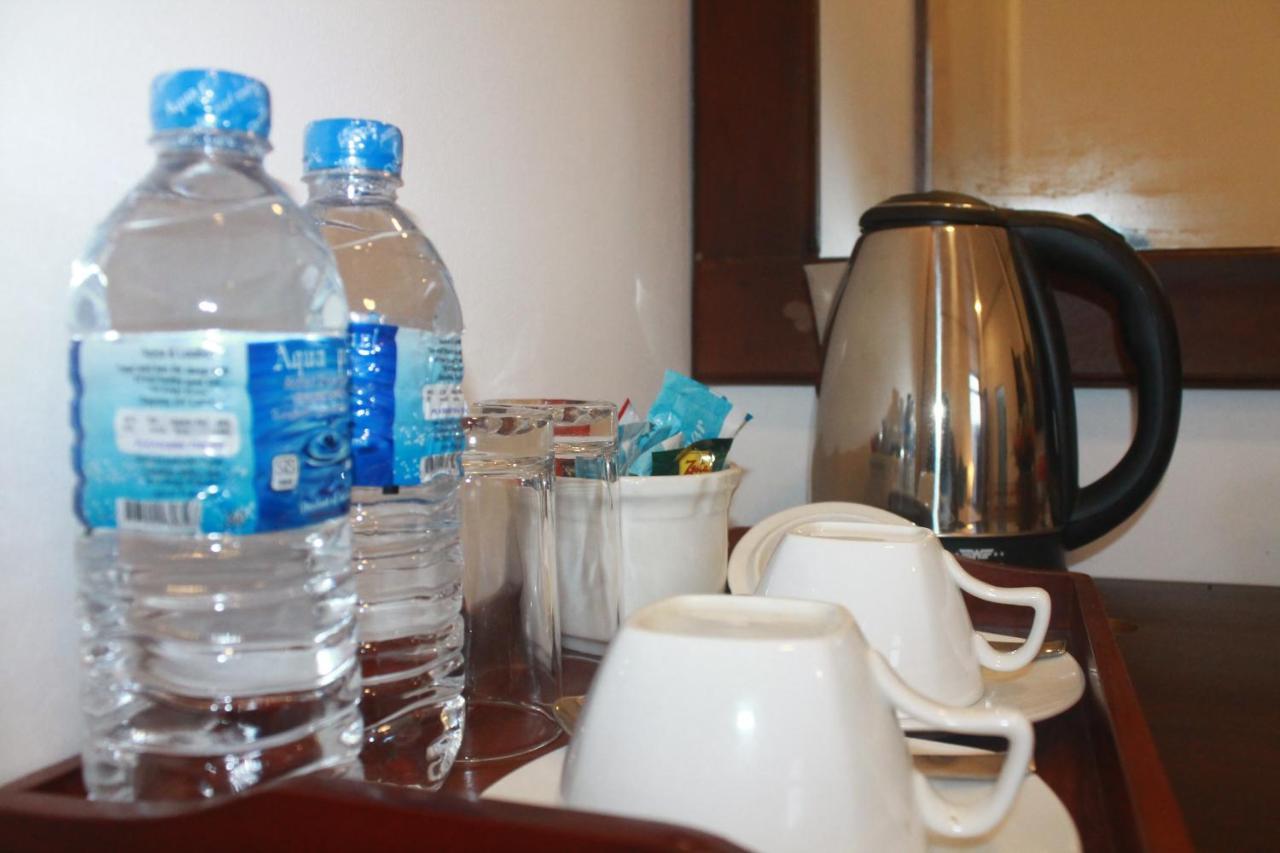 Queens Airport Residence Negombo Luaran gambar