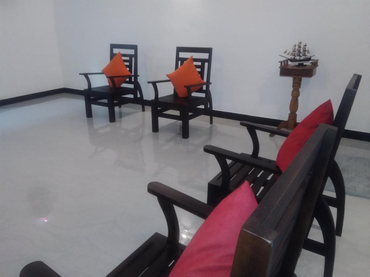 Queens Airport Residence Negombo Luaran gambar